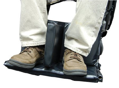 Picture of Footrest Separator For 16, 18, or 20 Inch Wheelchair703269