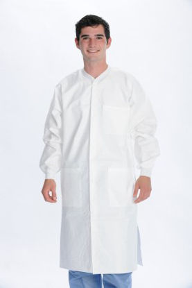 Picture of Lab Coat ValuMax® Extra-Safe™ White X-Large Knee Length Limited Reuse3660WHXL-K