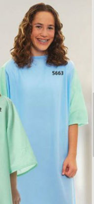 Picture of Patient Exam Gown One Size Fits Most Green Reusable5663-NS