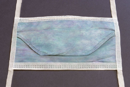 Picture of Surgical Mask Cardinal Health™ Anti-fog Foam Duckbill Tie Closure One Size Fits Most Blue NonSterile ASTM Level 3AT54535