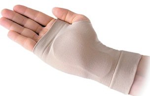 Picture of Carpal Sleeve Small14115