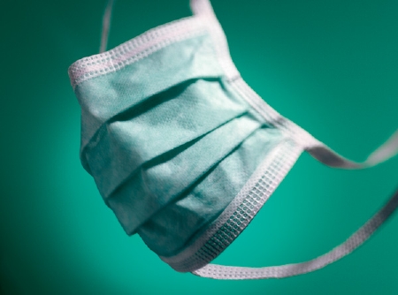 Picture of Surgical Mask Cardinal Health™ Pleated Tie Closure One Size Fits Most Blue NonSterile ASTM Level 1AT7505-P