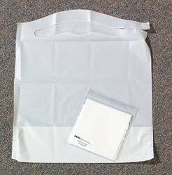 Picture of Bib Slipover Disposable Poly / Tissue920862