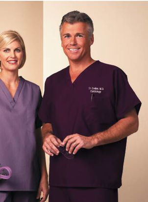 Picture of Scrub Shirt Poplin® Medium Eggplant 1 Pocket Short Sleeve Unisex78730-M