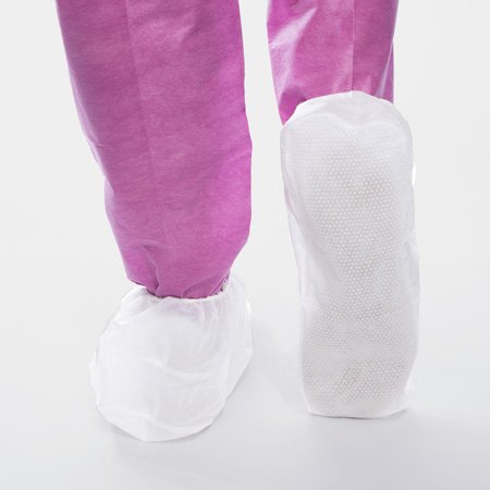 Picture of Shoe Cover ValueMax One Size Fits Most Shoe High Nonskid Sole White NonSterile2340
