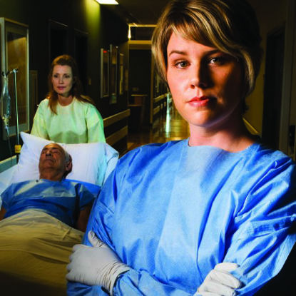 Picture of Protective Procedure Gown Large Yellow AAMI Level 1 Disposable54100