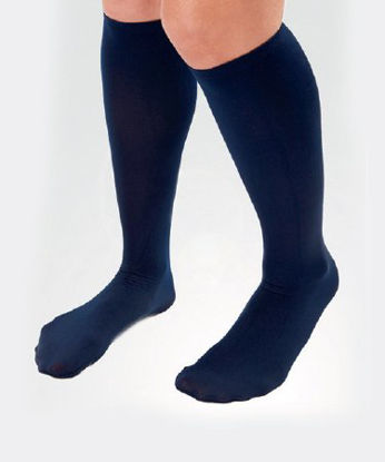 Picture of Compression Stocking A.M.P.S.™ Knee High X-Large White Closed Toe555-04