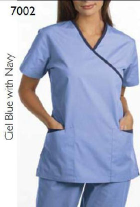 Picture of Scrub Shirt X-Large Navy / Ceil Blue 2 Pockets Short Set-In Sleeve Female7002-XL