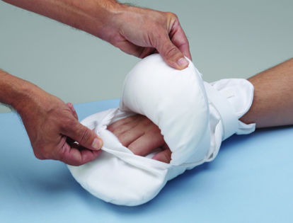 Picture of Hand Control Mitt Peek-A-Boo One Size Fits Most Hook and Loop Closure Without Straps2811