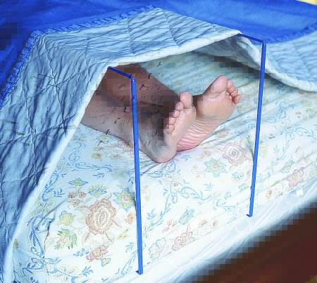 Picture of Blanket Lift Bar Fabrication Enterprises 16 X 16 X 12 Inch, Plastic Coated Steel86-0110