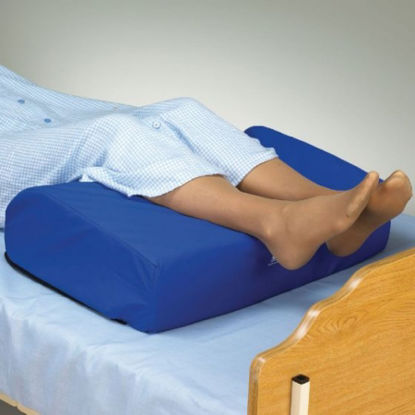 Picture of Bariatric Foot / Heel Elevating Cushion Heels-Off 26 W X 16 D X 5-1/2 H Inch Foam Freestanding081570530