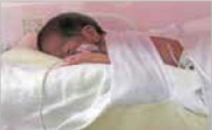 Picture of Pediatric Fluidized Positioner Mölnlycke® Z-Flo™ 12 W X 20 D Inch Floam Freestanding1400200