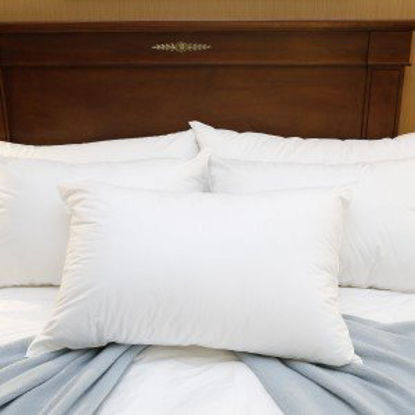 Picture of Bed Pillow Medium 20 X 26 Inch White ReusableID65S