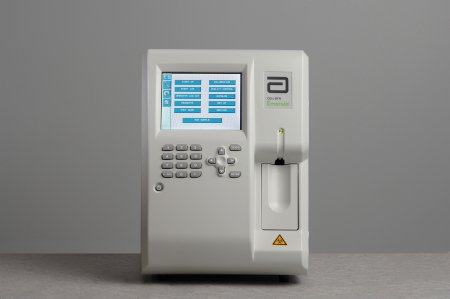 Picture of Uninterruptible Power Source Cell-Dyn® For Cell-Dyn® Emerald Analyzer02P4680