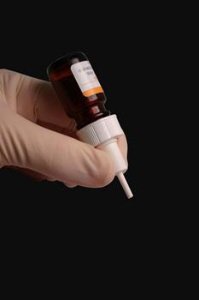 Picture of Control Dropper Top Plastic White For 5 mL and 10 mL Threaded Control Vials2000-30