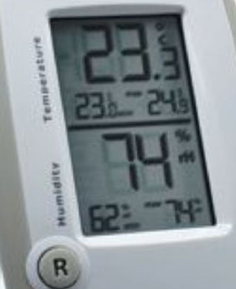 Picture of Digital Thermometer / Hygrometer CardinalHealth™ Fahrenheit / Celsius 14° to 158° F Flip-out Stand / Wall Mount Battery OperatedCH9506-3