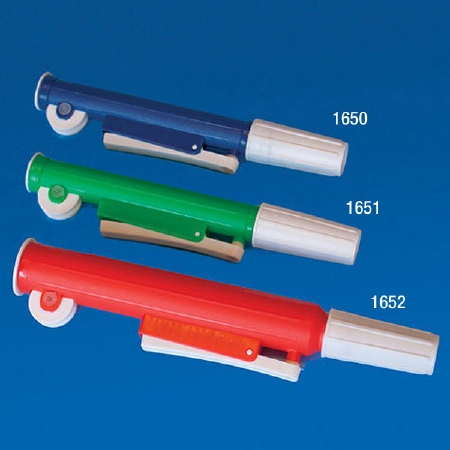 Picture of Pipette Filler 1 to 10 mL Without Graduations NonSterile1651