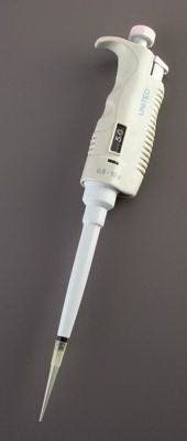 Picture of Variable Volume Micropipette 100 to 1,000 μL470123-186