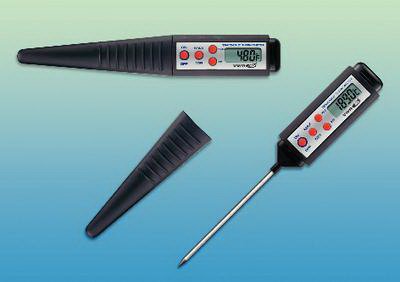 Picture of Digital Laboratory Thermometer VWR® Traceable® Fahrenheit / Celsius -58° to 572°F (-50° to 300°C) Stainless Steel Probe Battery Operated61161-368