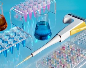 Picture of Reagent Renal / General Chemistry Urea Nitrogen (BUN) R1: 1 X 500 mL, R2: 1 X 125 mLB7552625