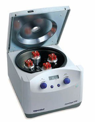 Picture of Refrigerated Centrifuge Eppendorf™ 5702R Series 4 Place Swinging Bucket Rotor Variable Speed Up to 4,400 RPM / 3,000xG05400240