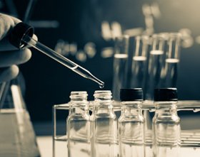 Picture of Reagent Renal / General Chemistry Uric Acid 500 mLU7581500