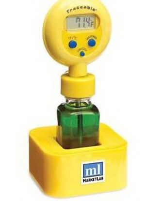 Picture of Digital Refrigerator / Freezer Thermometer Traceable® Digital-Bottle™ Fahrenheit / Celsius -4° to +122°F (-20° to +50°C) Bottle Probe Free-standing Battery Operated13180