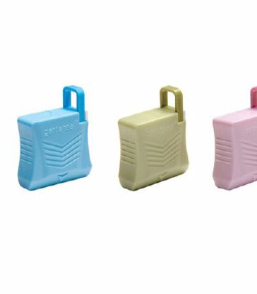 Picture of Pediatric Lancing Device Gentleheel® Fixed Depth Lancet Blade 1.0 mm X 2.5 mm Depth 2.5 mm Blade Push Button ActivationGHN10X50