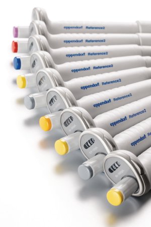 Picture of Eppendorf Reference® 2 Adjustable Volume Pipette 20 to 200 µL NonSterile05412426