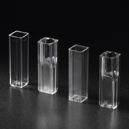 Picture of Cuvette 4.5 ml, 4 Clear Sides, 10 mm Path L, 340 - 800 Nm Spectrum Range Spectrophotometer111137