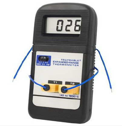 Picture of Digital Thermometer Traceable® Expanded Range Fahrenheit / Celsius -40° to +2000°F (-40° to +1200°C) Type K Beaded Probe Flip-out Stand / Handheld Battery Operated37803-94