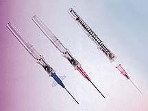 Picture of Peripheral IV Catheter Insyte™ Autoguard™ 18 Gauge 1.16 Inch Retracting Safety Needle381544