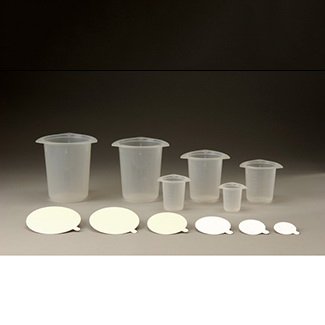 Picture of Laboratory Beaker Tri-Pour Plastic 250 mL (8 oz.)PB5935-250