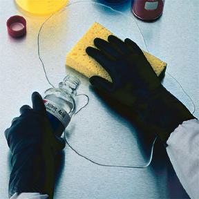 Picture of Chemical Protection Glove Chloroflex™ Size 10 Neoprene Black 12 Inch Pinked Cuff NonSterile113953D