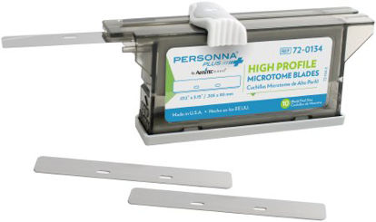 Picture of Microtome Blade Personna Plus® 0.012 Inch Thick, 3 Facet Edge For Histology Applications72-0134-0000