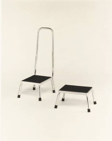 Picture of Step Stool with Handrail 1-Step Steel 9 Inch Step Height16-1710