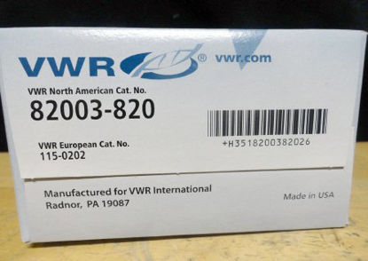 Picture of Delicate Task Wipe VWR® Light Duty White NonSterile 1 Ply Tissue 4-1/2 X 8-3/8 Inch Disposable82003-820