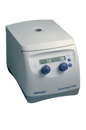 Picture of Microcentrifuge Eppendorf™ 5418 Series 18 Place Fixed Angle Rotor Variable Speed Up to 14,000 RPM / 1,6813xG0540390