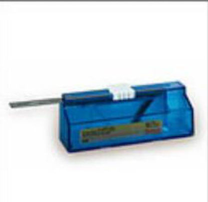 Picture of Microtome Blade HP35 High Profile, PTFE Coated Stainless Steel, 0.31 mm, 34° Cutting Angle, 14 X 75 mm, Disposable3150734