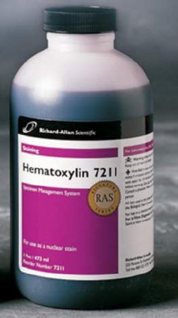 Picture of Hematoxylin Stain Richard-Allan Scientific™ Signature Series™ 16 oz.22050111
