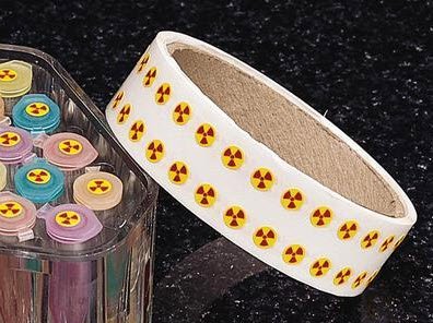 Picture of Pre-Printed Label Scienceware® Laboratory Use Yellow Paper Radioactive Symbol Red Biohazard 6.35 mm62866-186