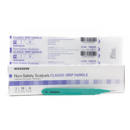 Picture of Scalpel McKesson No. 11 Stainless Steel / Plastic Classic Grip Handle Sterile Disposable16-63811