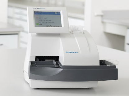 Picture of Urine Chemistry Analyzer, 5+ Units Promotion CLINITEK Advantus®MULAD1