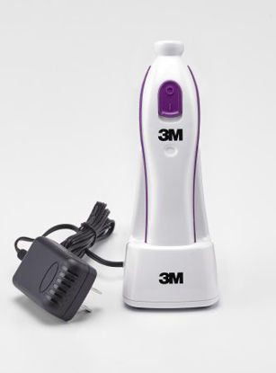 Picture of 3M™ Surgical Clipper Kit Pivoting Head 160 Minute Run Time9667L