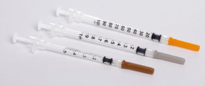 Picture of Tuberculin Syringe with Needle Sol-Care™ 1 mL 25 Gauge 5/8 Inch Attached Needle Retractable Needle100018IM