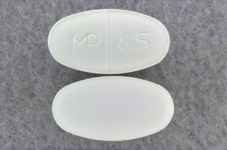 Picture of Bactrim® Sulfamethoxazole / Trimethoprim 800 mg - 160 mg Tablet Blister Pack 100 Tablets00904272561