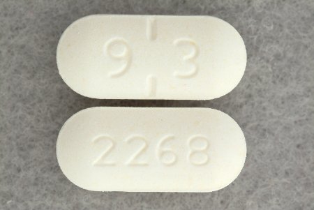 Picture of Amoxicillin 250 mg Tablet Bottle 100 Tablets00093226801