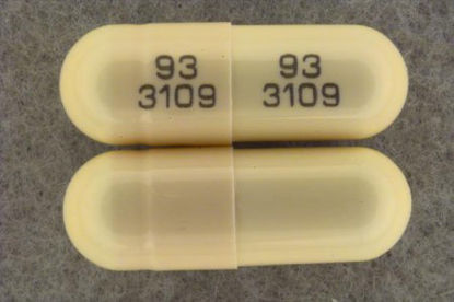 Picture of Amoxicillin 500 mg Capsule Bottle 50 Capsules00093310953