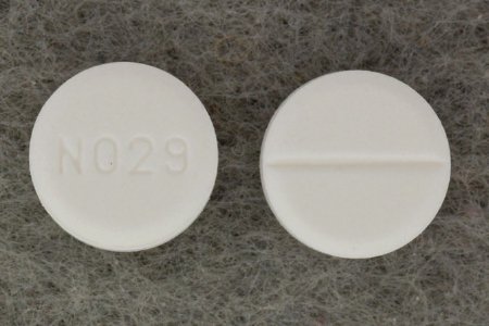 Picture of Baclofen 10 mg Tablet Bottle 100 Tablets16714007104