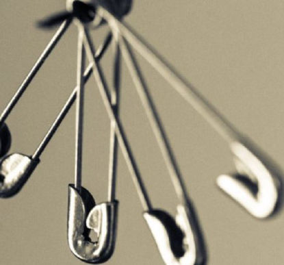 Picture of Safety Pin Number 3 Steel Sterile515-003